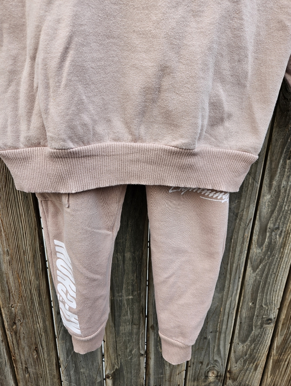 Disney Kids Hoodie & Joggers Set in Light Taupe  Size 5T - Picture 5 of 16